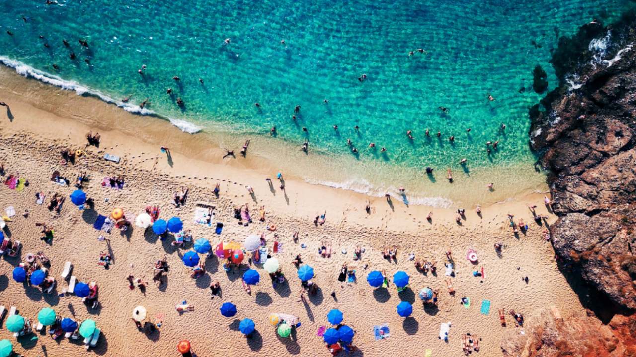 Almanya’nın gündemi ‘Türkiye tatilleri’ salladı: “Alanya'daki Kleopatra Plajı'na gidin!”