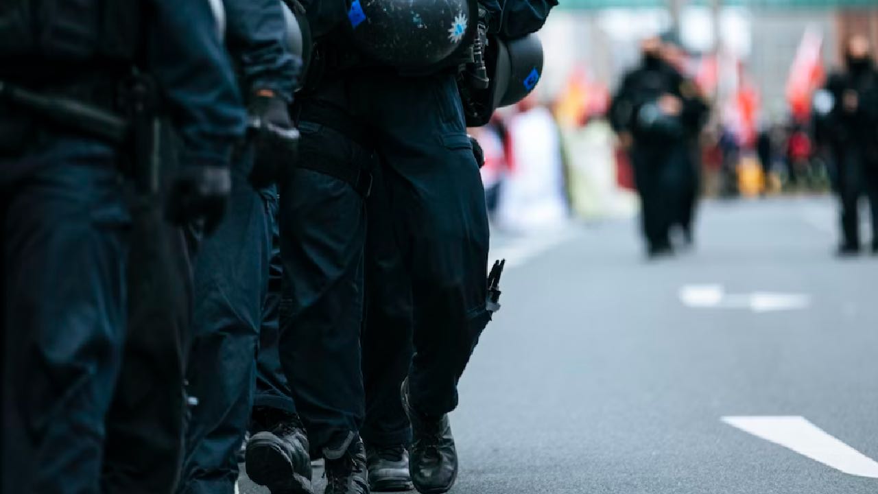 Neonazilere yönelik büyük operasyon!