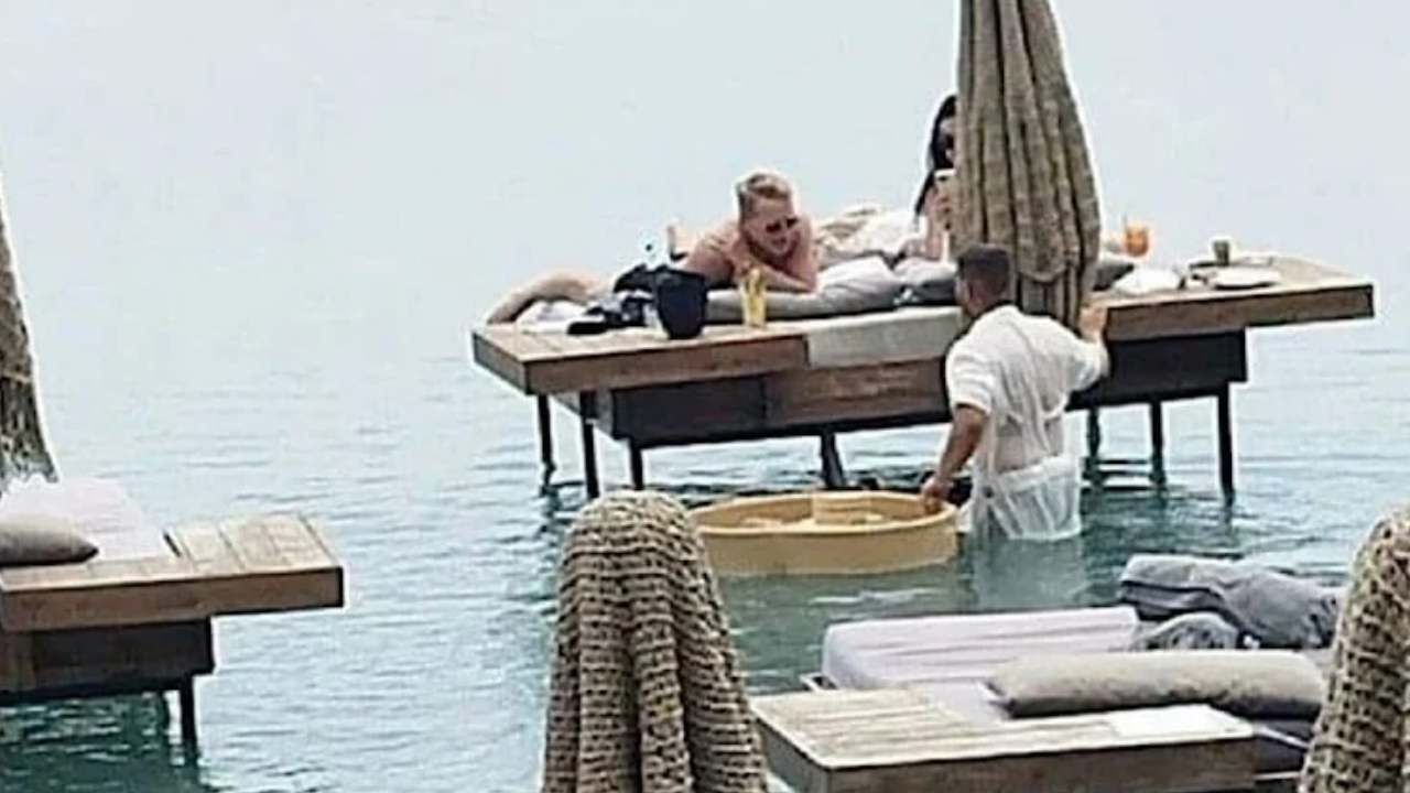 Tatil beldesinde garsonları köle gibi çalıştırdılar