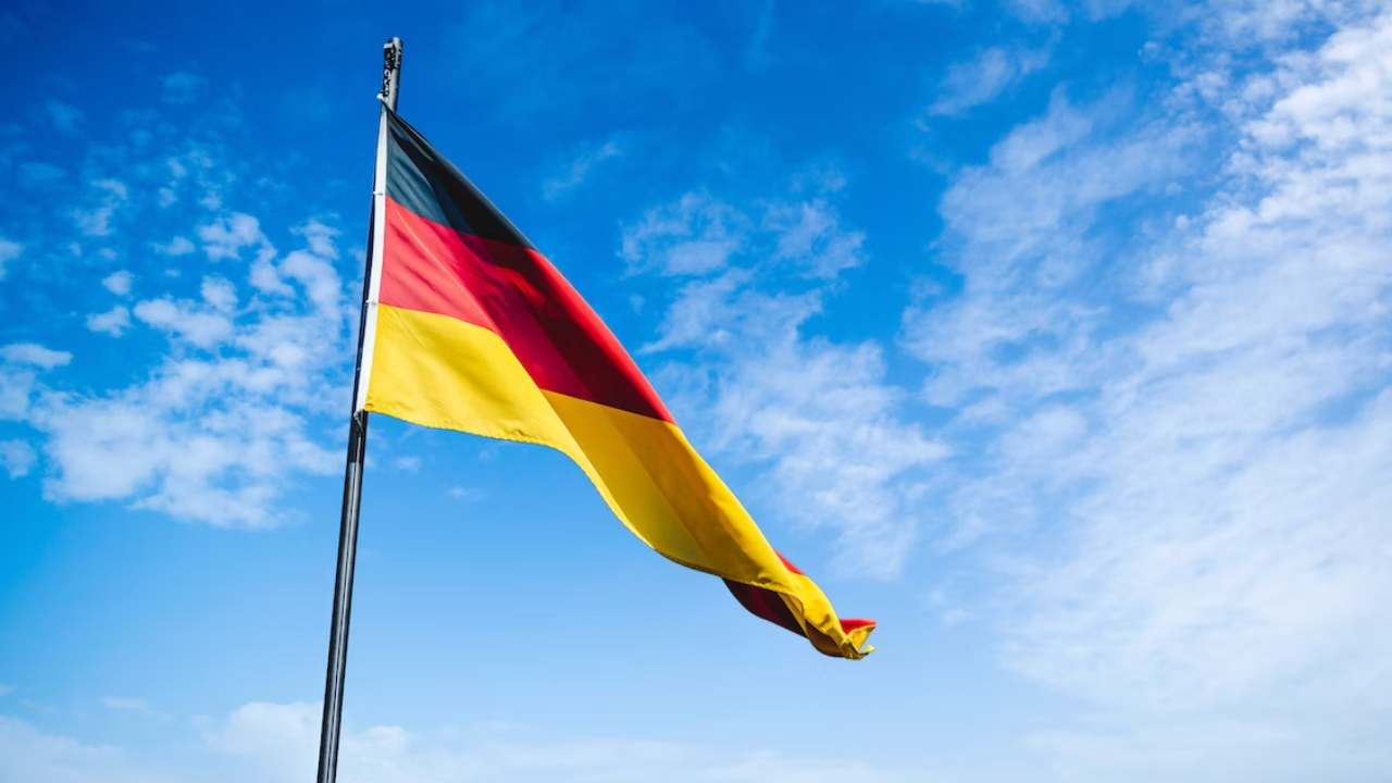 Alman Savunma Bakanı, NATO'da görmek istediği ülkeyi açıkladı
