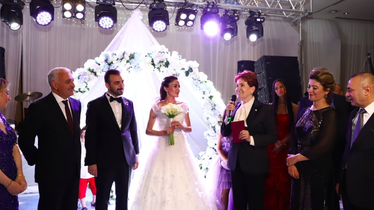 Akşener, nikah şahidi oldu