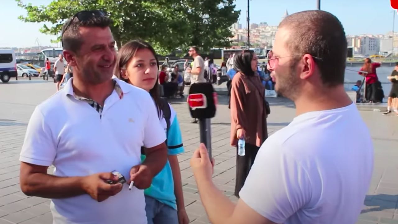 Gurbetçi, Türkiye'deki geçim sıkıntısına inanmadığını söyledi