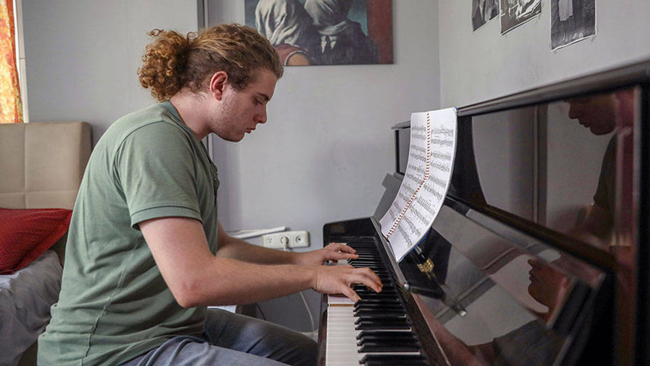 Almanya'daki müzik okulundan kabul aldı ama vizeye takıldı