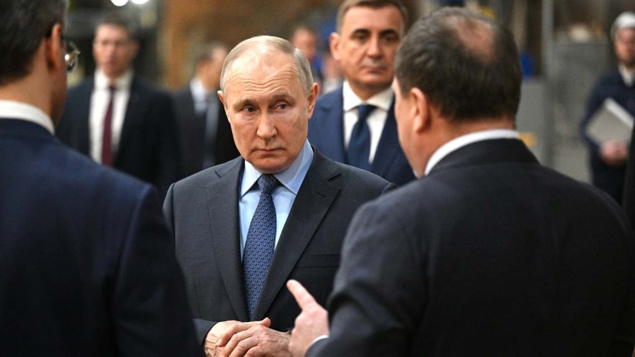 Putin NATO'nun Ukrayna'yı koruyamayacağını söyledi