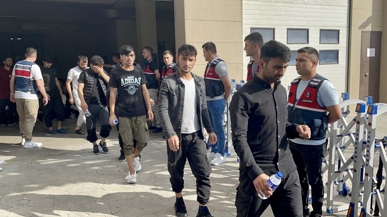 Türkiye, topraklarında 17 milyon yabancı olduğu iddiasıyla çalkalandı