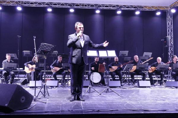 Essen'de türkü şöleni