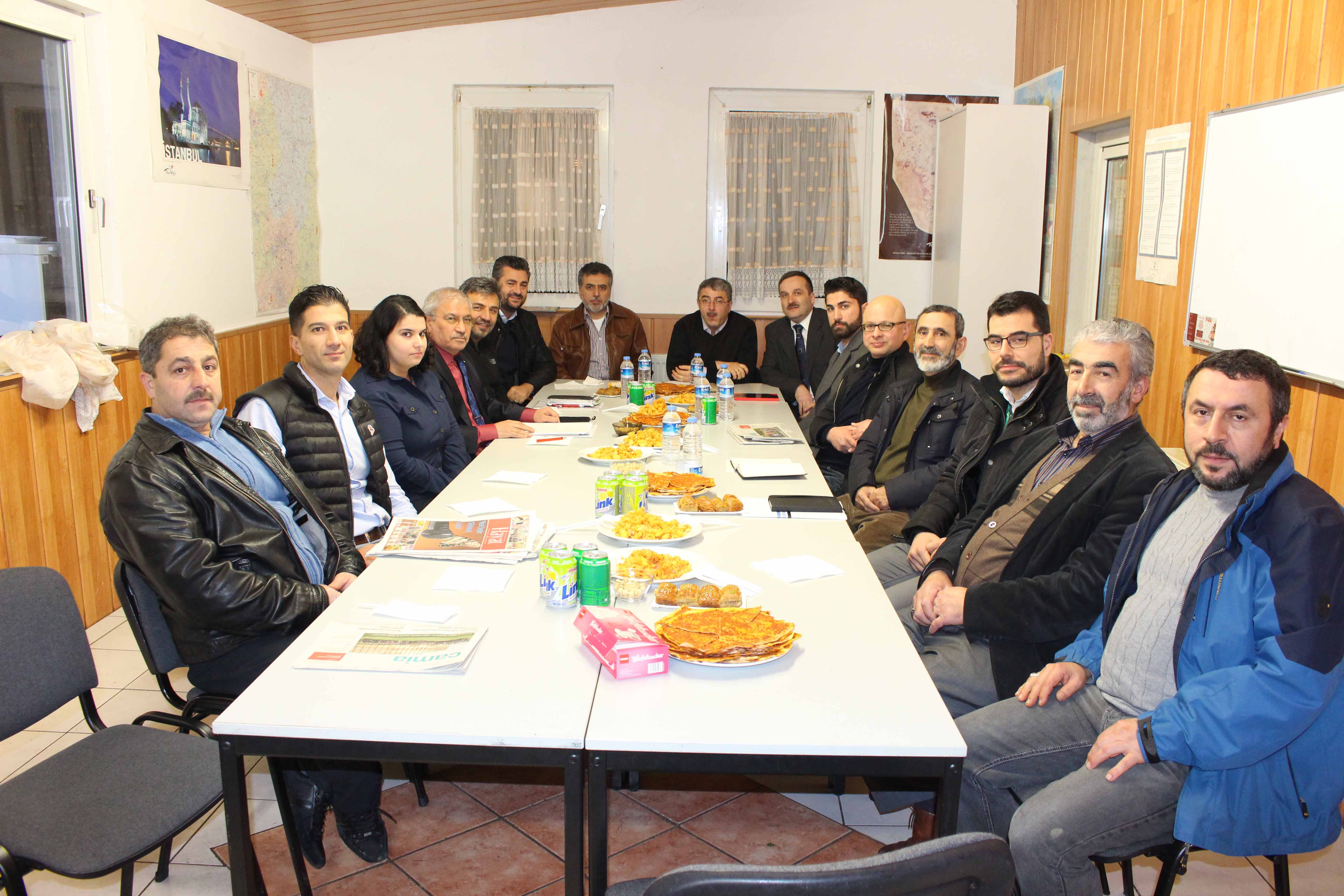 Yabancılar Meclisi seçimlerine Türk seçmen damgası