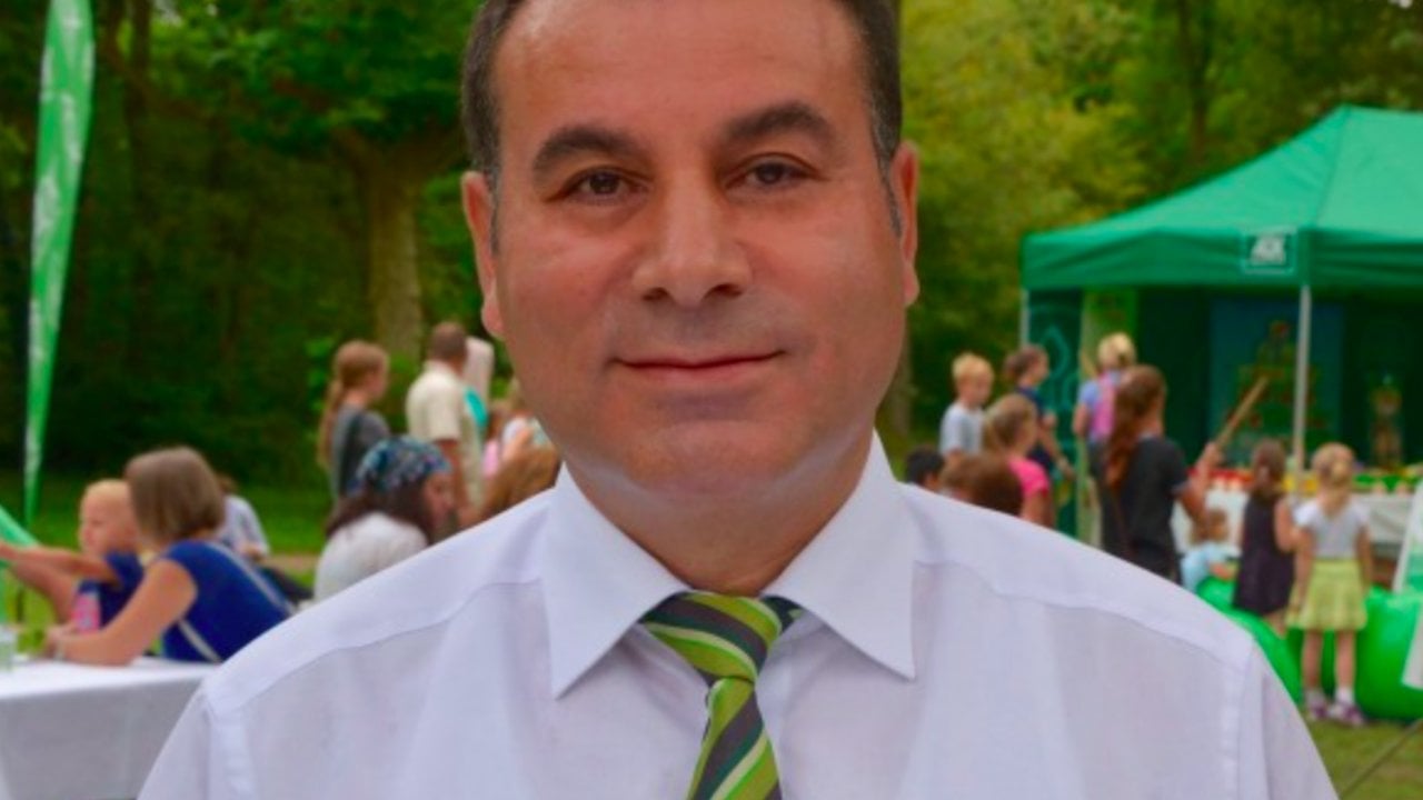 Necati Suözer,  AOK online hakkında önemli bilgi paylaşımlarında bulundu