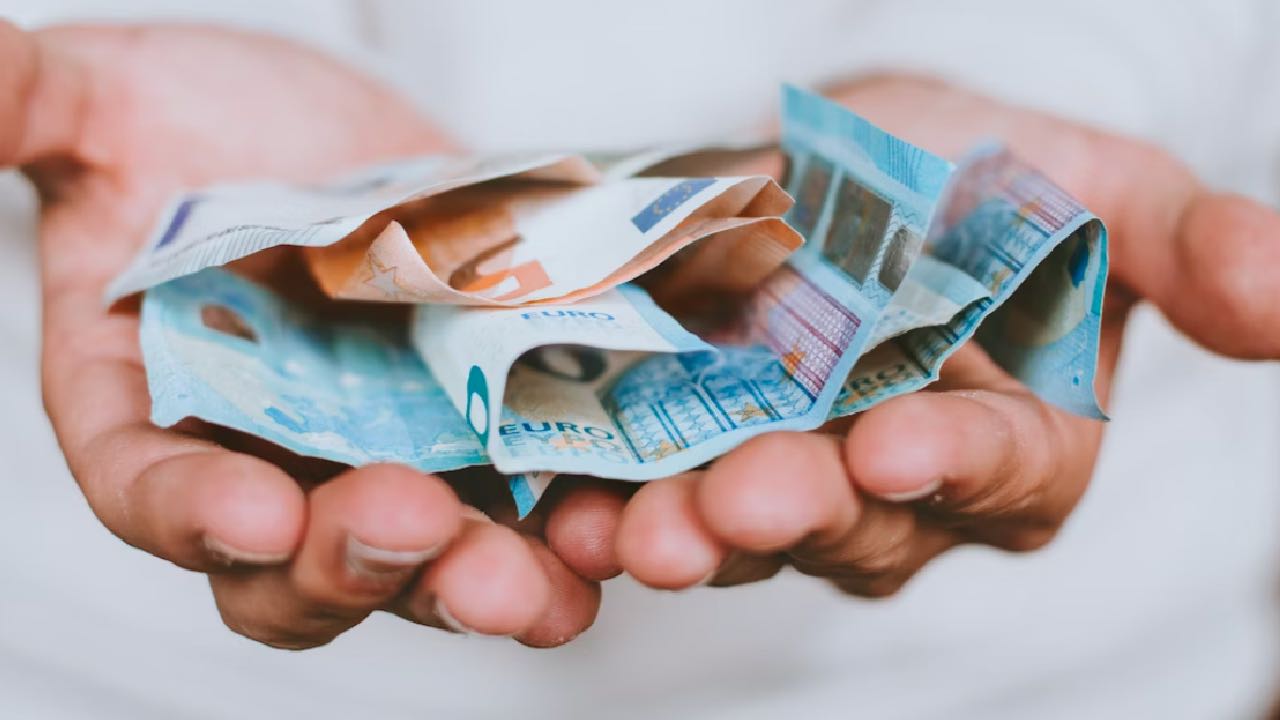 Almanya'da 'Ebeveyn Parası'na 150 bin Euro sınırı' tartışması