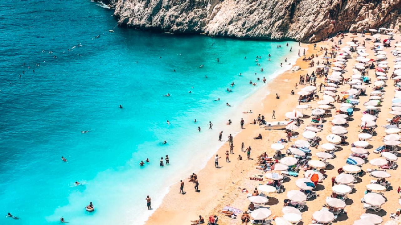 Antalya'da turist rekoru