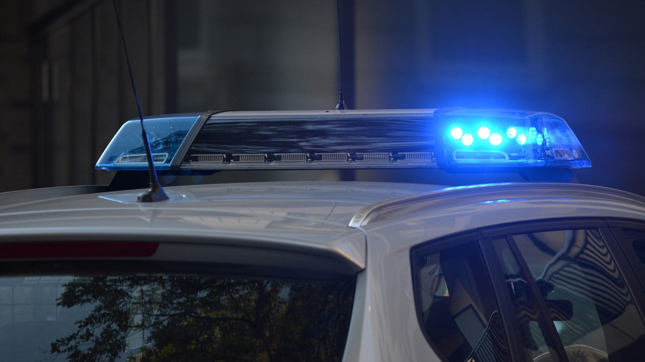 Düsseldorf mahkemesi karar verdi: Polis memuru ırkçı sözler nedeniyle görevden alındı