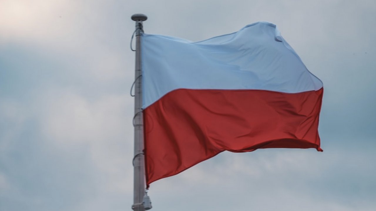AB: Polonya, "göç dayanışması"ndan muaf tutulabilir