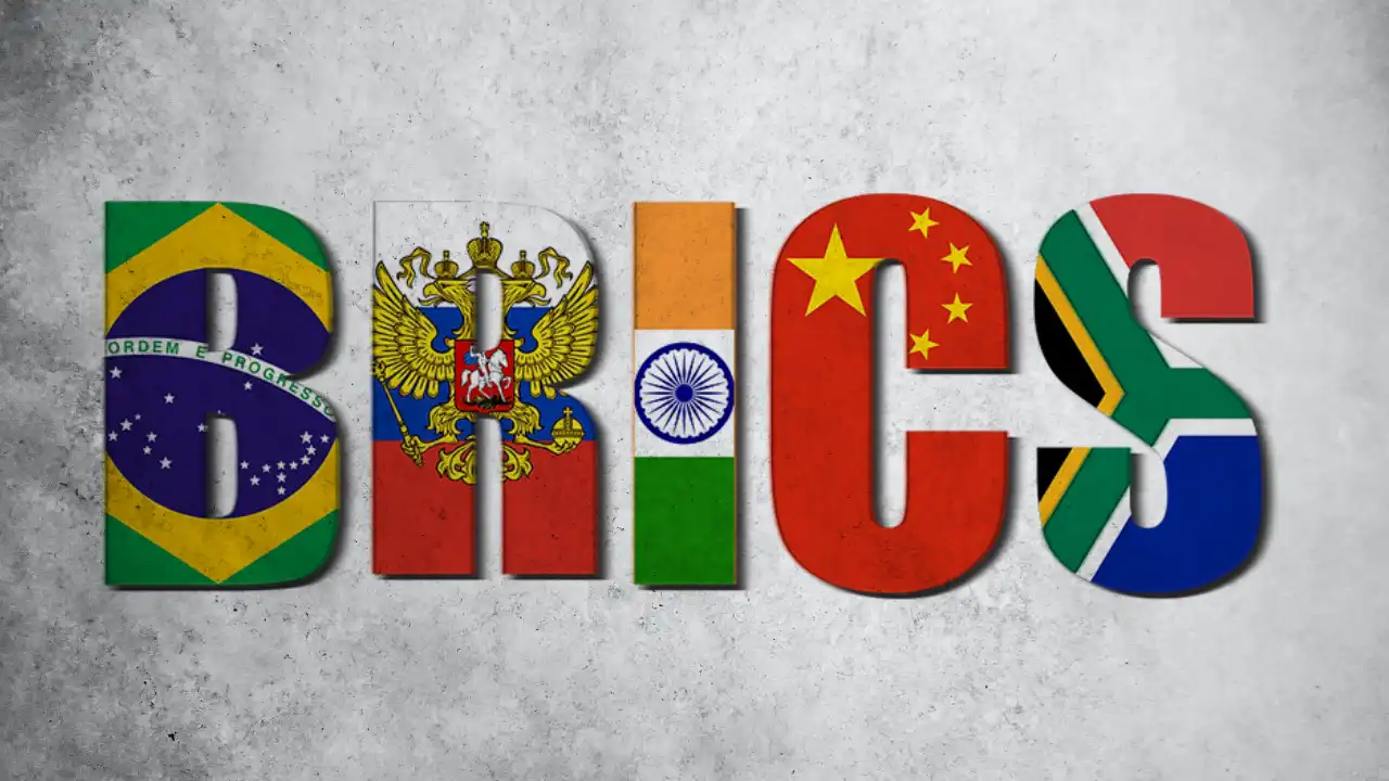 Dengeleri değiştirecek BRICS birliği kendi para birimini basacak mı?