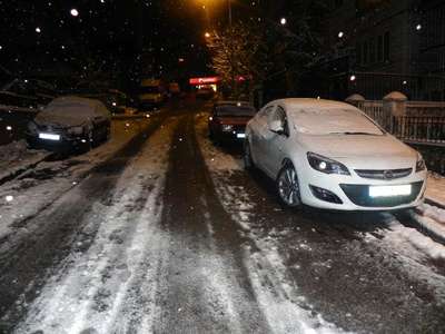 Uludağ'a kar kalınlığı 2 metreyi geçti