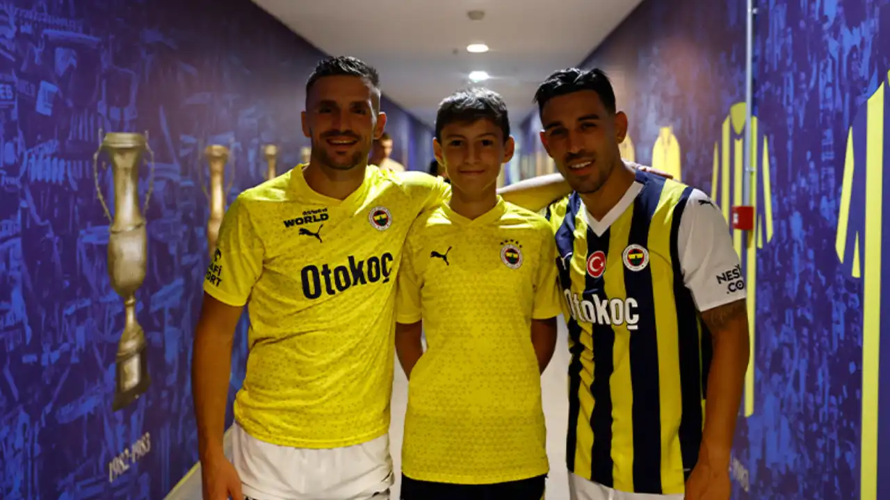 Fenerbahçe’nin golünün mimarı top toplayıcı genç Alman basınında