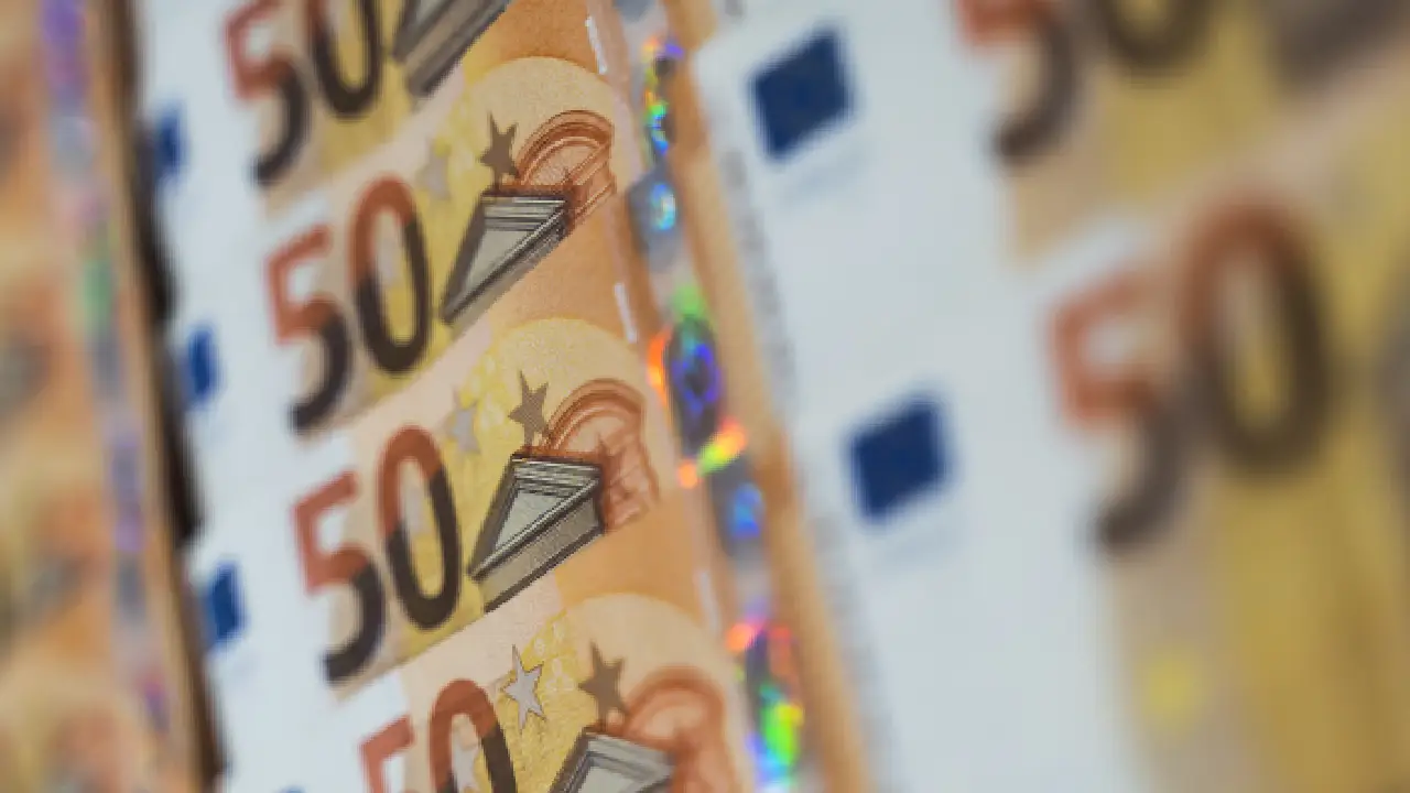 Almanya'yı sarsan yolsuzluk iddiası: 1.8 milyon Euro...