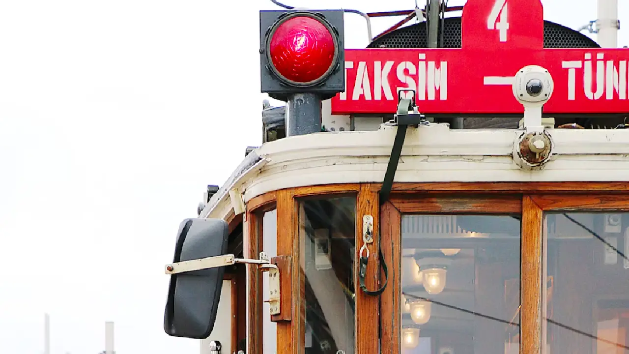 İstanbul son 10 yılın turist rekorunu kırdı: Almanya'dan 135 bin kişi!