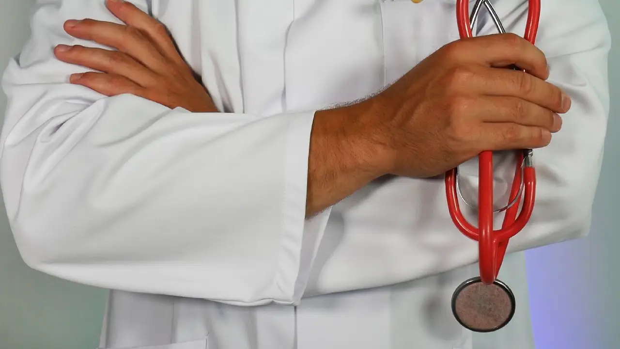 'Almanya'ya göç eden Türk doktorun ilk nöbet günü' sosyal medyada gündem oldu