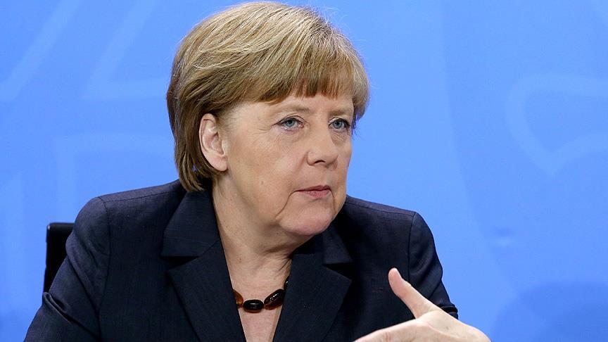 Merkel: Sınırlarımızı korumamız lazım