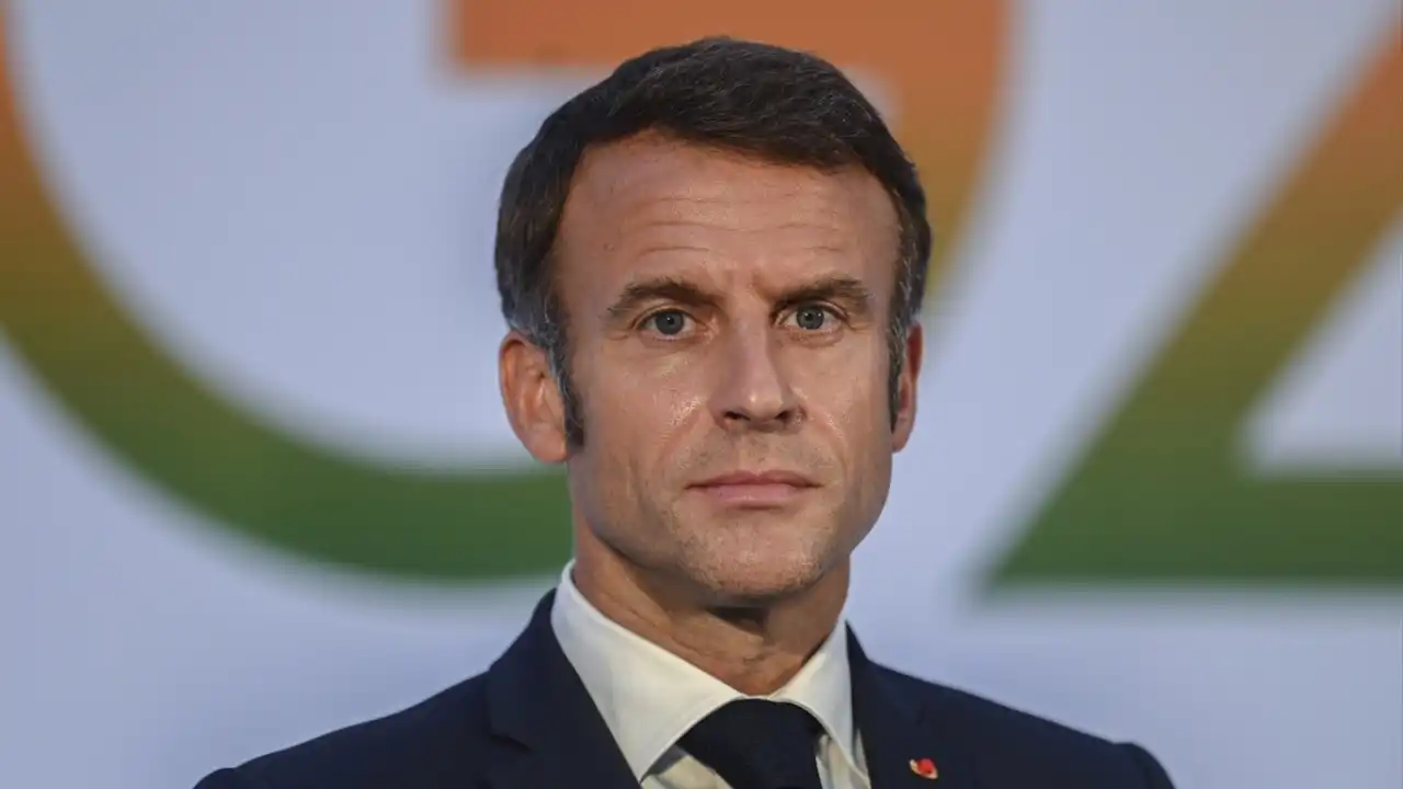 Fransa Cumhurbaşkanı Macron büyükelçinin rehin alındığını duyurdu