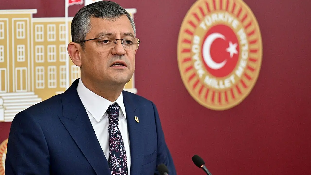 Özel’den kongredeki ‘Kılıçdaroğlu’ sloganlarına yanıt