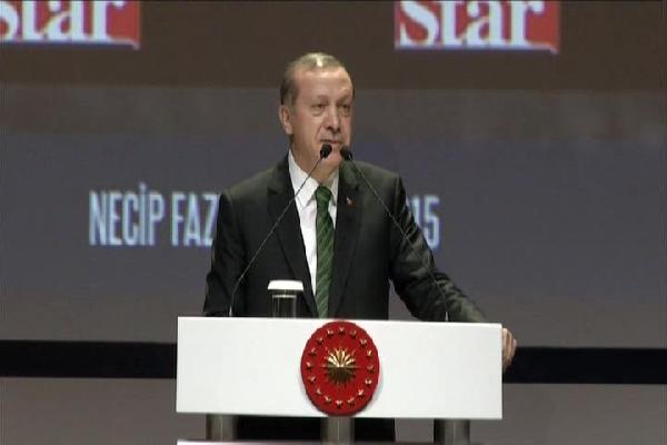 Necip Fazıl Şiir Ödülleri sahiplerini buldu