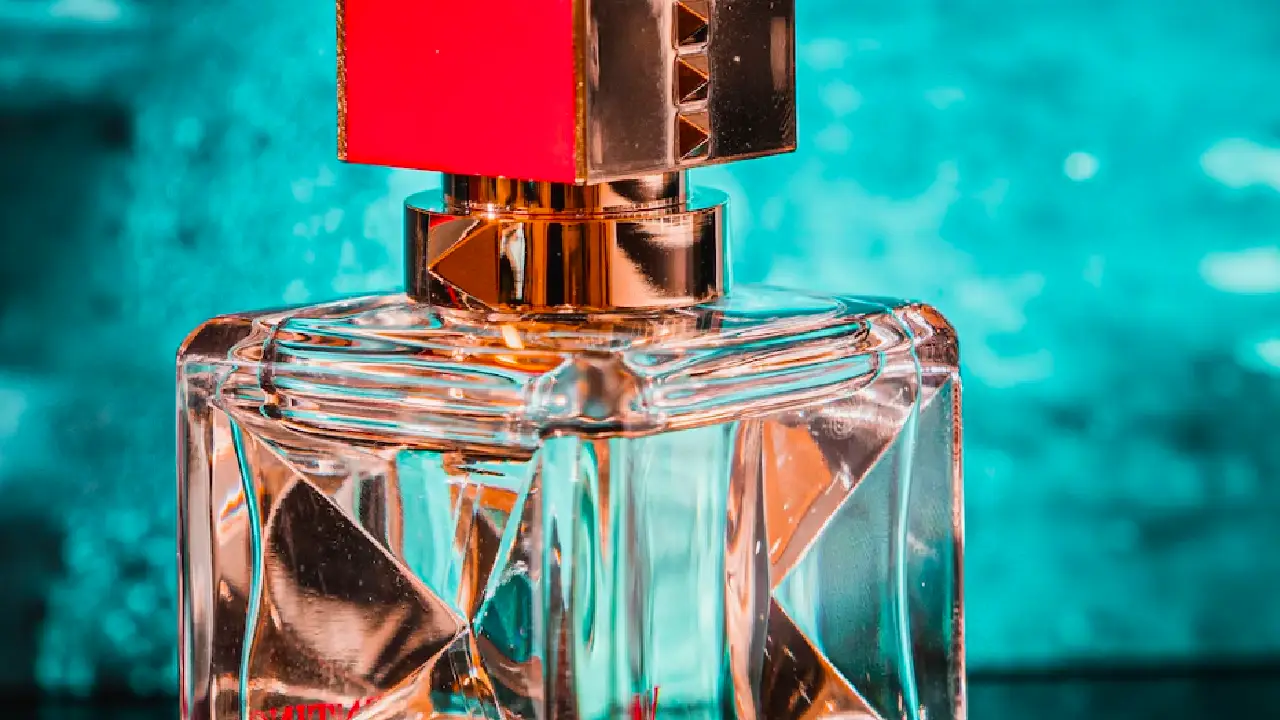 ''Eau de Toilette” ve “Eau de Parfum” arasındaki fark nedir?