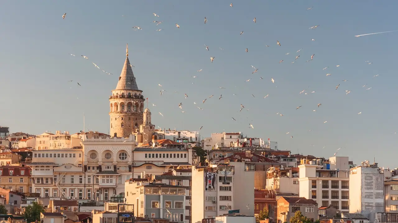 İstanbul'a yılın 8 ayında 11,5 milyonu aşkın yabancı ziyaretçi