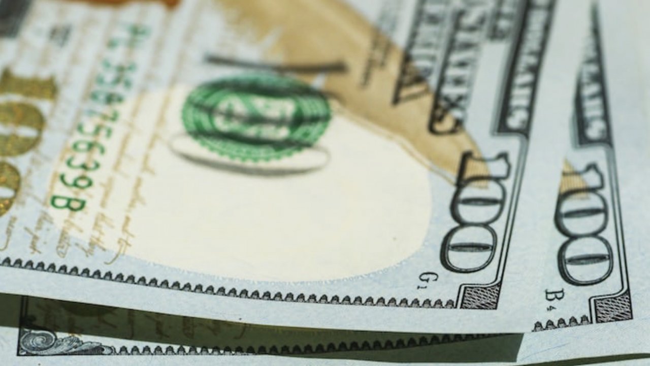 Dolar haftanın ilk gününe nasıl başladı?