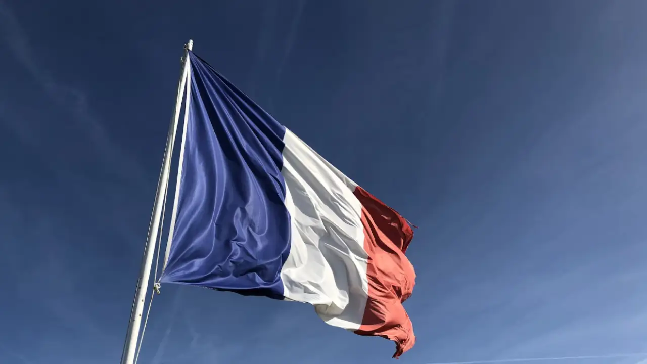 Fransa'da Danıştay'dan abaya kararı