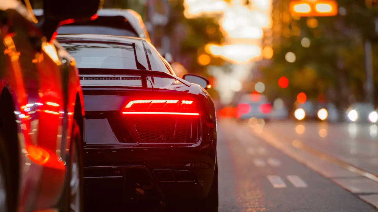 Bu araba markası Almanya'daki tüm araçlarını elektrikli modele geçiriyor!