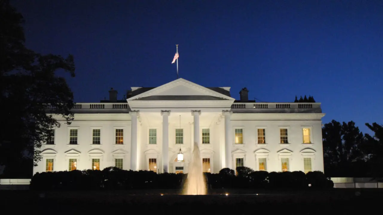 Beyaz Saray'da 'belge yakma' iddiası