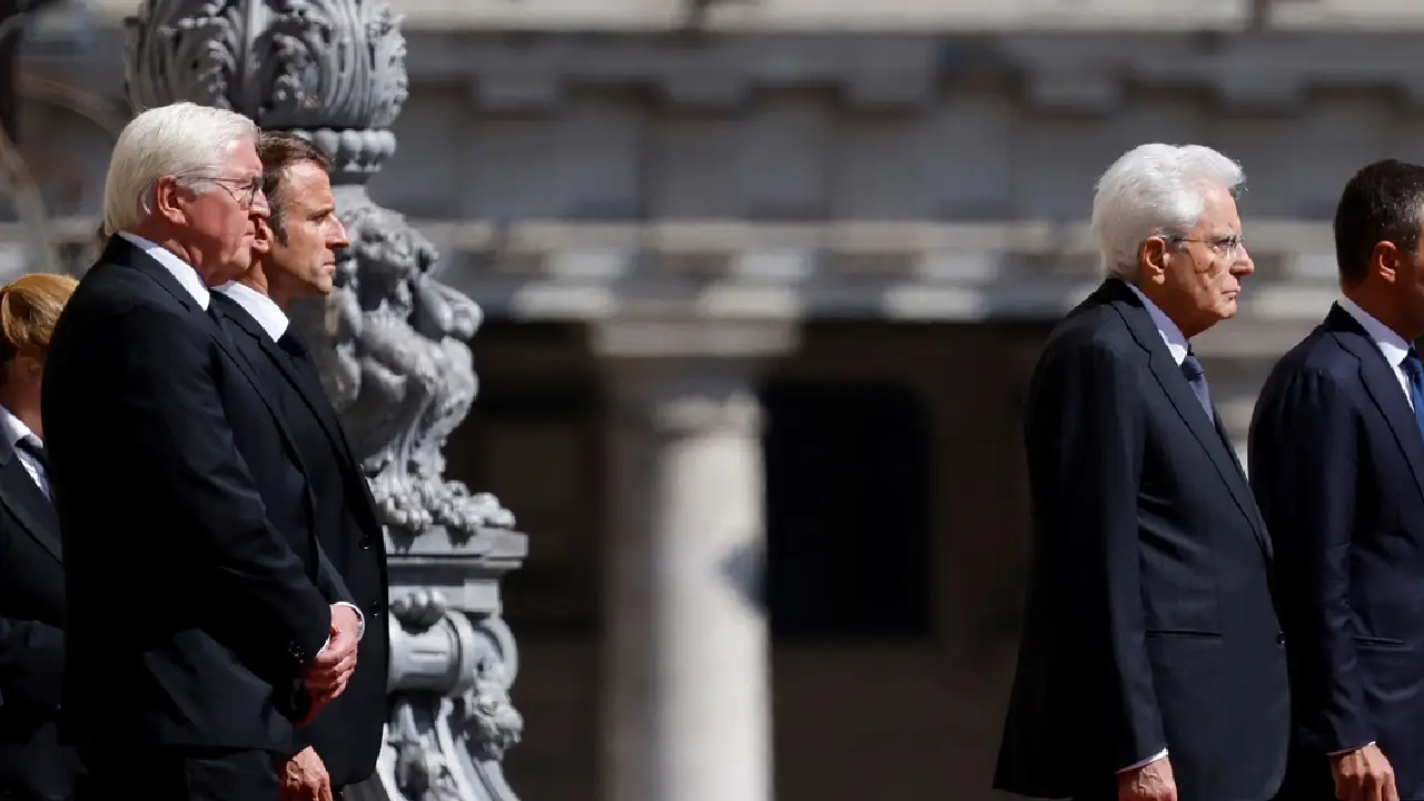 Steinmeier, Eski İtalya Cumhurbaşkanı Giorgio Napolitano'nun cenaze törenine katıldı