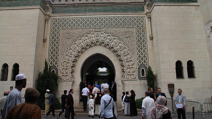 Fransa camilerinde açık kapı günü