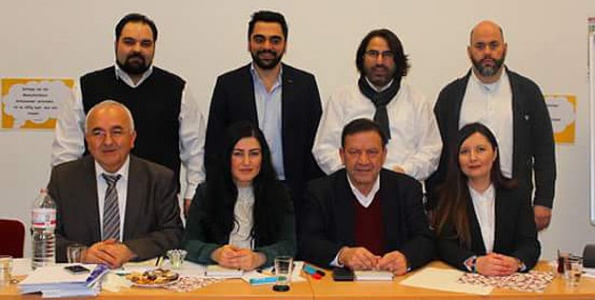 Almanya'daki Türkler seçme hakkı istiyor