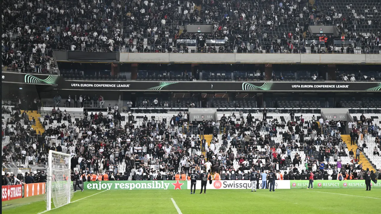 Beşiktaş taraftarı isyan etti