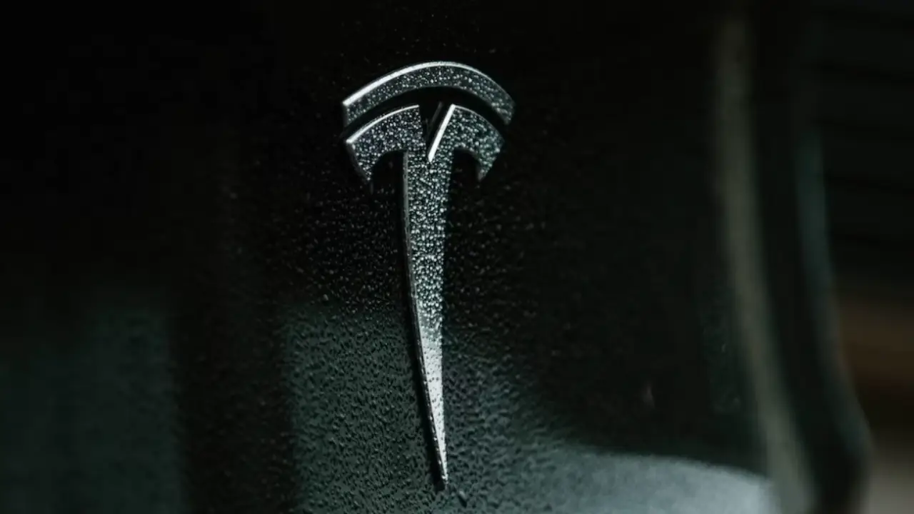 Tesla'dan indirim duyurusu!
