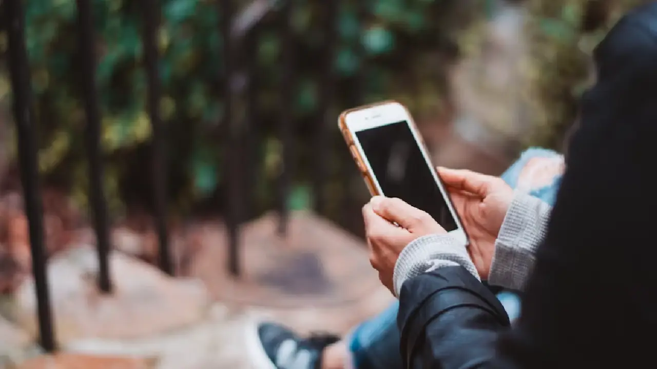 Almanya'da gündem: Okullarda telefon yasağı
