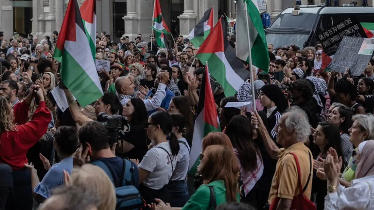 Almanya'da Filistin'e destek mitingi yasaklandı