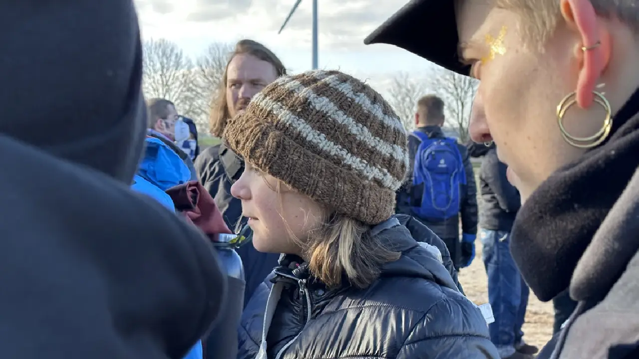 İklim aktivisti Thunberg gözaltına alındı