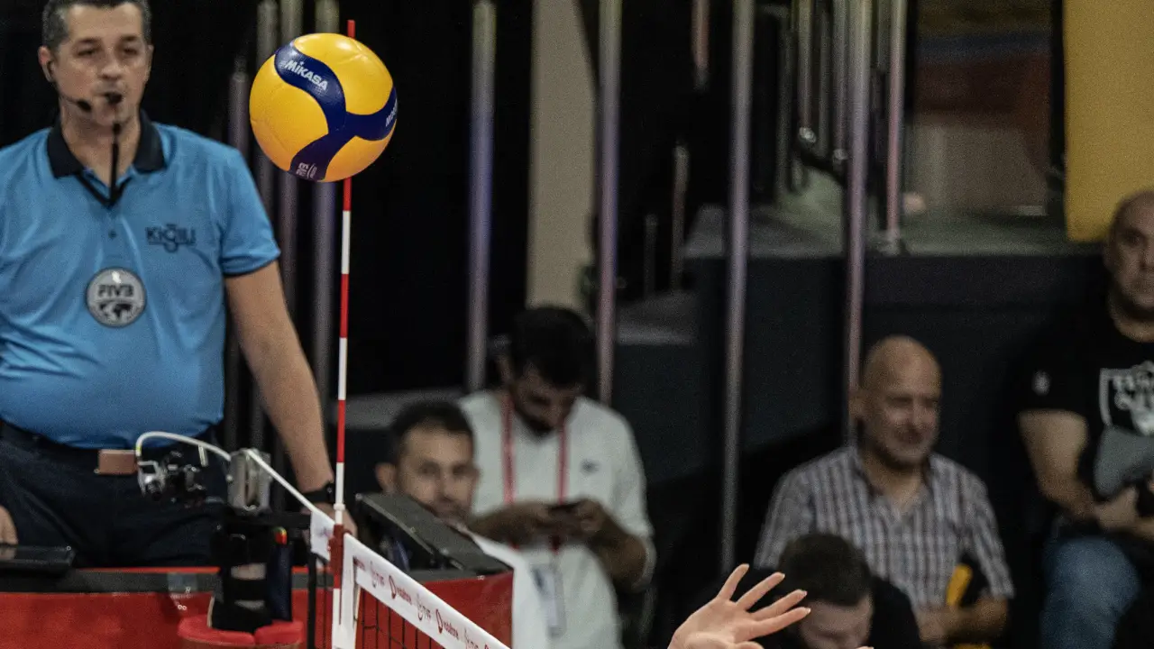 Fenerbahçe Opet- Beşiktaş Ayos voleybol maçı ne zaman, nerede, saat kaçta?