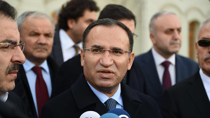 Bakan Bozdağ: Bildiriyi yazanlar 'PKK destekçisi'