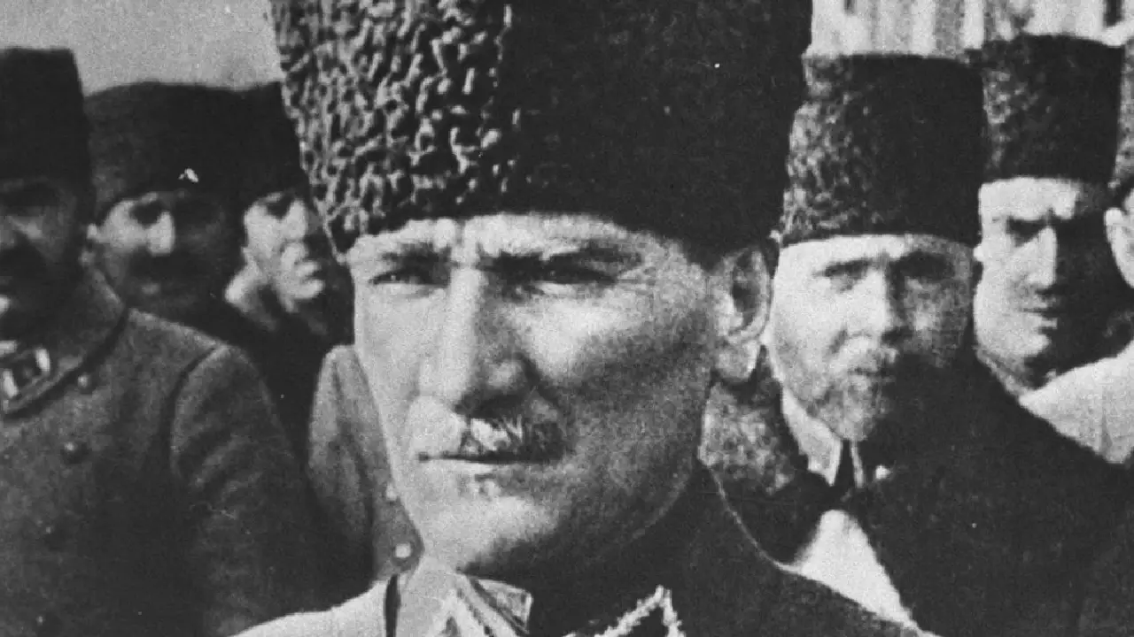 Berlin Atatürk'ü unutmadı