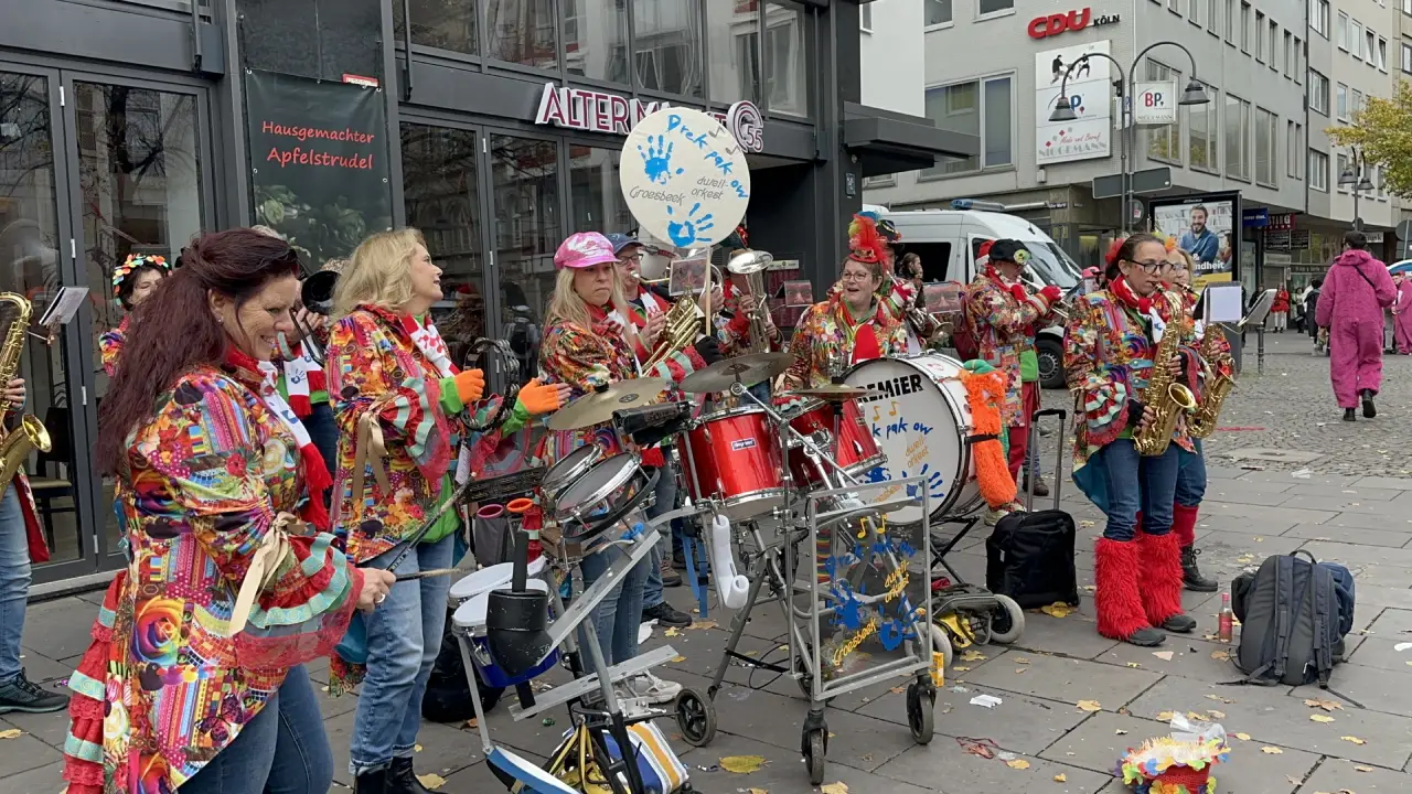 Almanya'da ''karnaval'' rüzgarı