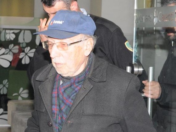 91 yaşındaki dedeyi, 90 bin lira dolandırdılar