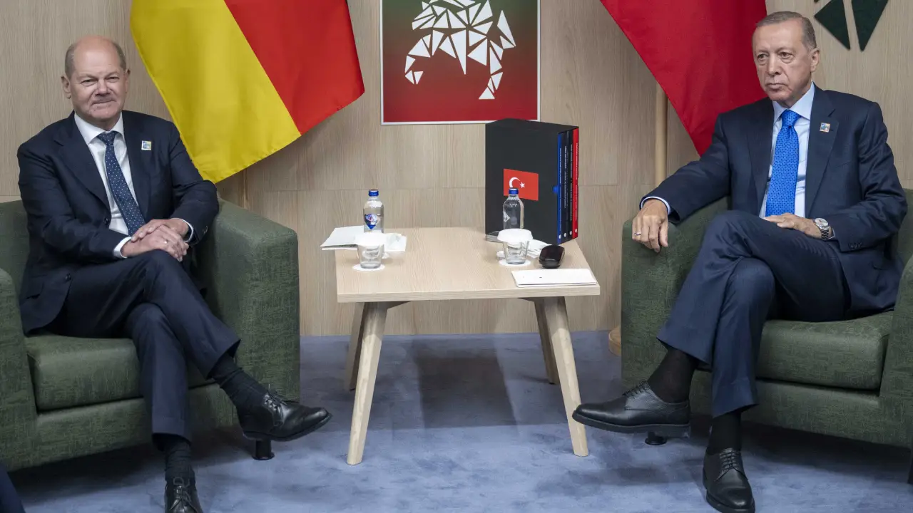 Erdoğan ile Scholz arasında buluşmaya bir kala büyük gerilim...