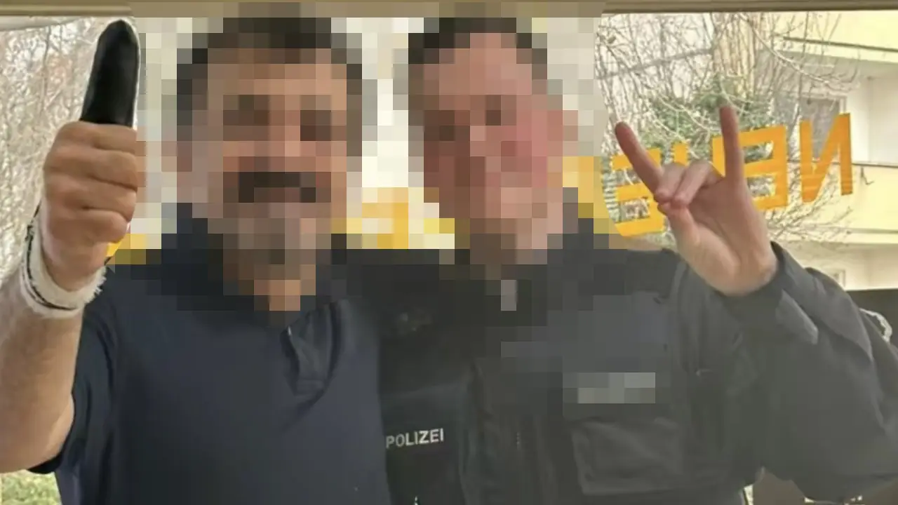 Alman medyasını karıştıran olay: Almanya'da polis ''Bozkurt'' işareti yaptı