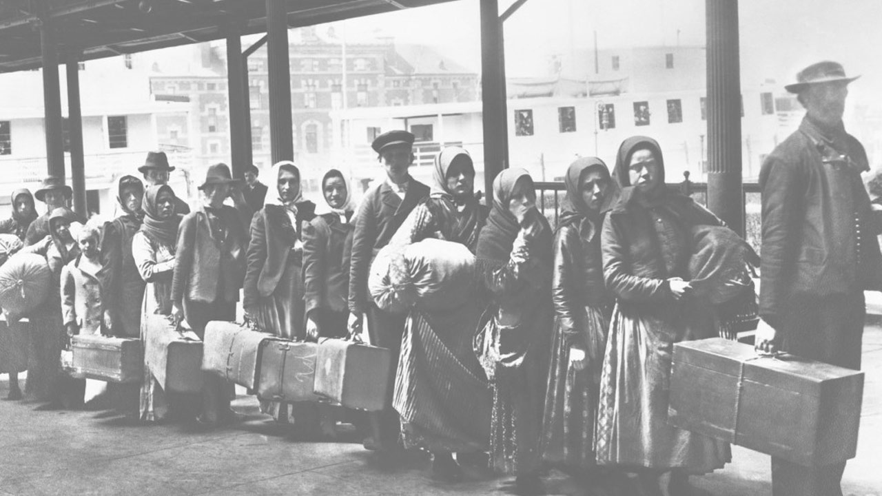 Almanya’ya 33 yıl önce işçi olarak gitti: 6 çocuklu imam nikahlı eşini Alman kadınla aldattı