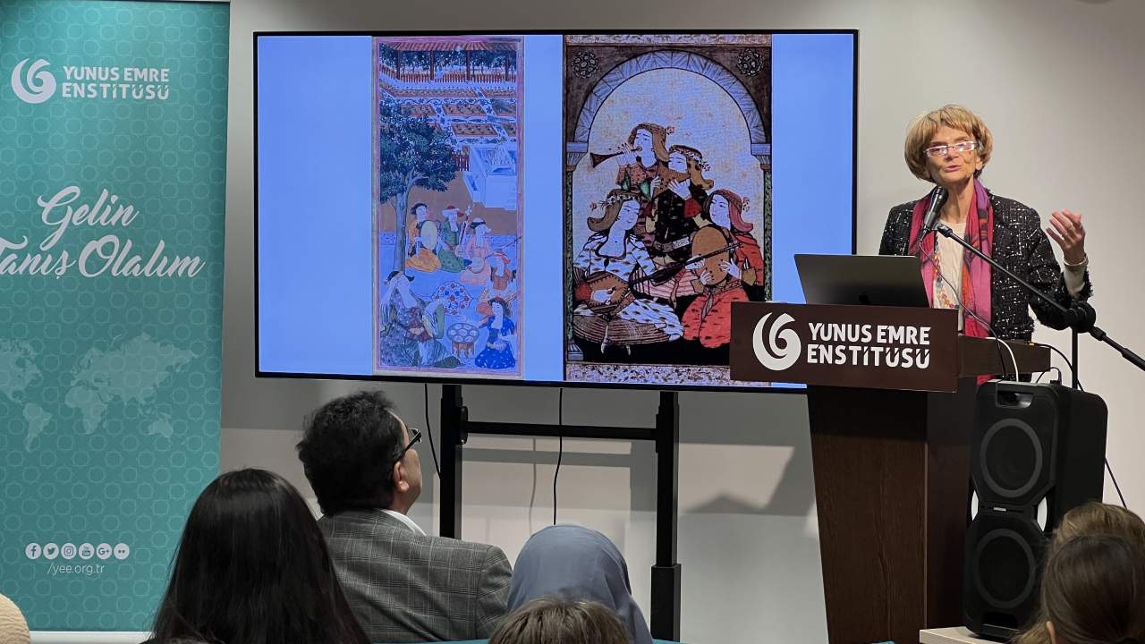 Alman tarihçiden, "Osmanlı İmparatorluğu'nda Kadın" temalı konferans