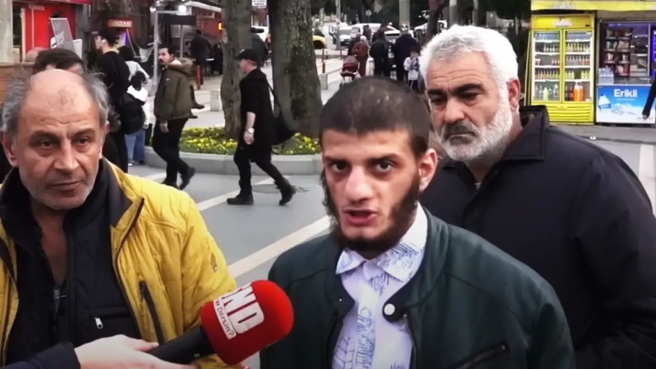 Suriyeli mülteci Türkiye'den seslendi: Afganistan gibi şeriat olsun